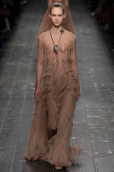 Look 72